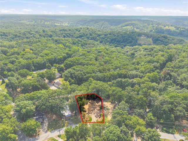 12 Pine Street, Bella Vista, AR 72714