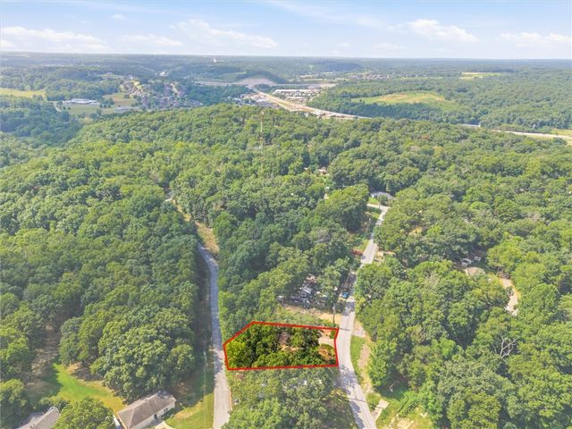 12 Pine Street, Bella Vista, AR 72714