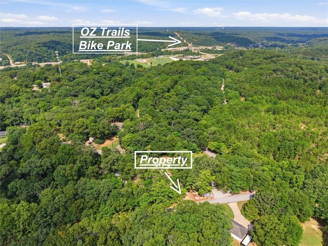 12 Pine Street, Bella Vista, AR 72714