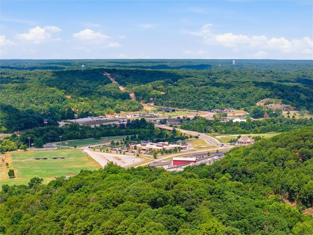 12 Pine Street, Bella Vista, AR 72714