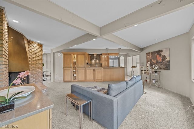 17571 Merry Oaks Trail, Chagrin Falls, OH 44023