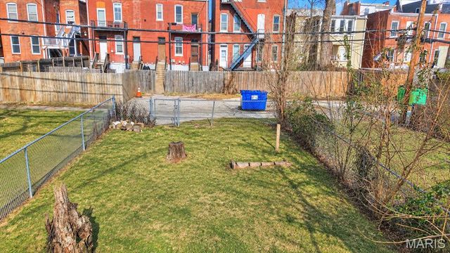 2733 Shenandoah Avenue, St Louis, MO 63104