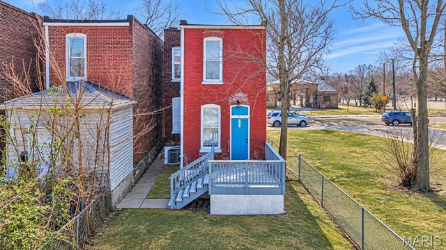 2733 Shenandoah Avenue, St Louis, MO 63104