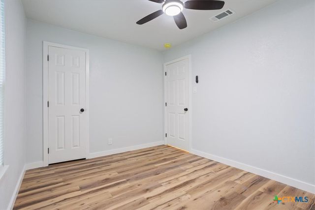 1412 E Avenue D, Temple, TX 76501