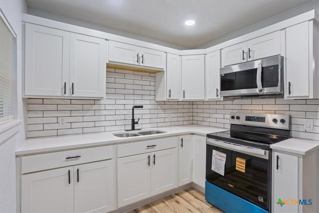 1412 E Avenue D, Temple, TX 76501