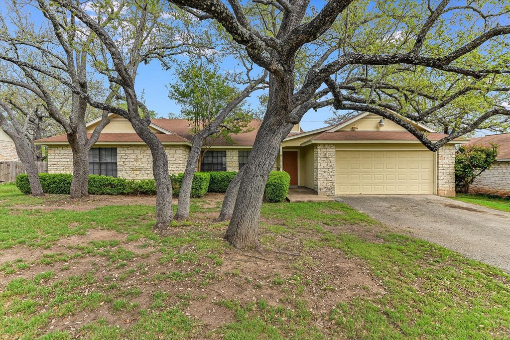 1306 Daytona DR, Austin, TX 78733