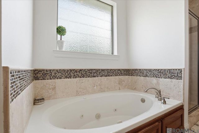 11867 Home Port Dr, Maurepas, LA 70449