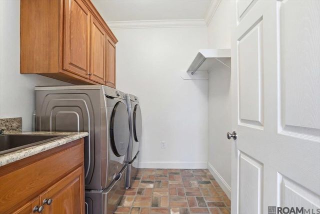 11867 Home Port Dr, Maurepas, LA 70449