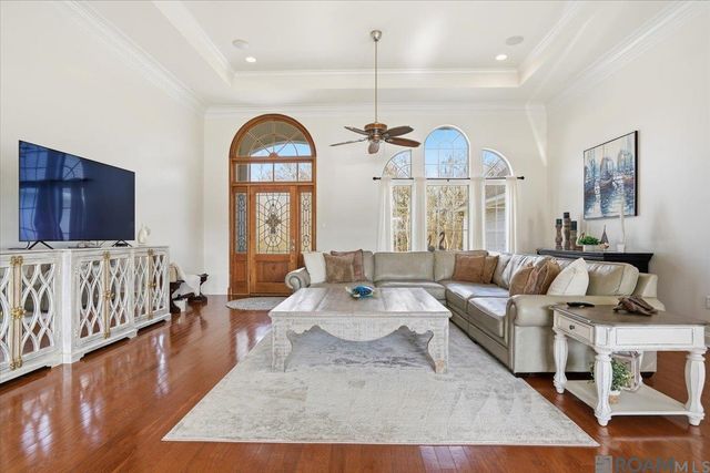 11867 Home Port Dr, Maurepas, LA 70449