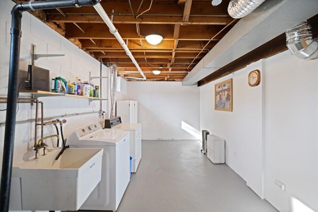 8536 241st Avenue NE, Stacy, MN 55079