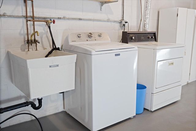 8536 241st Avenue NE, Stacy, MN 55079