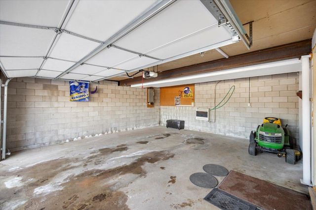 8536 241st Avenue NE, Stacy, MN 55079