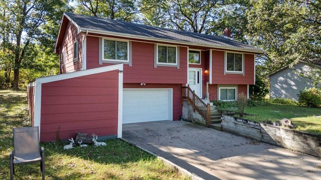8536 241st Avenue NE, Stacy, MN 55079