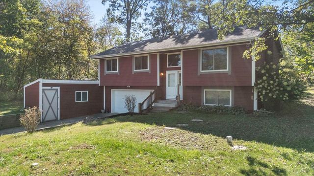 8536 241st Avenue NE, Stacy, MN 55079