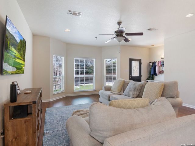 11917 FLAME TREE COVE, San Antonio, TX 78213