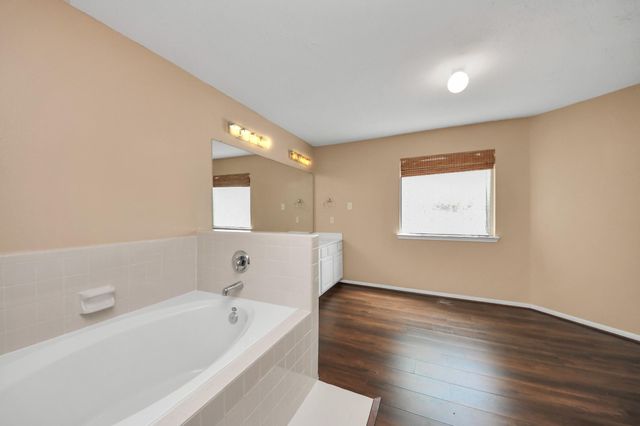 5922 Hollister Cole, Houston, TX 77040