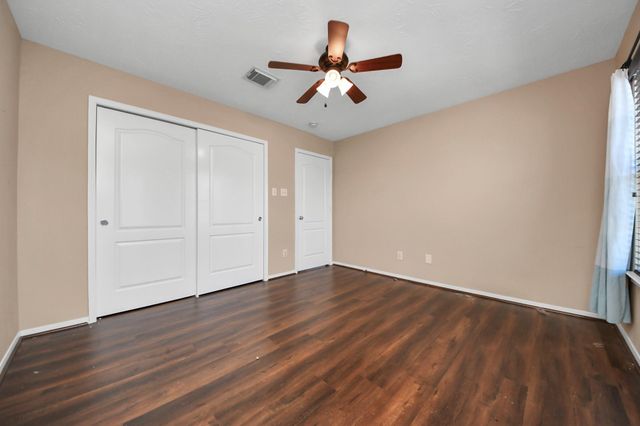 5922 Hollister Cole, Houston, TX 77040