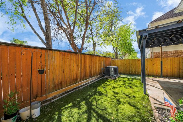 5922 Hollister Cole, Houston, TX 77040