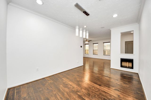 5922 Hollister Cole, Houston, TX 77040