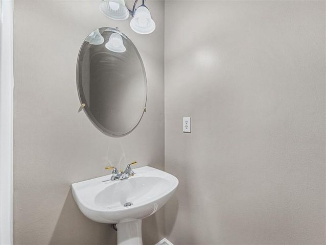 5692 Baffin, Atlanta, GA 30349