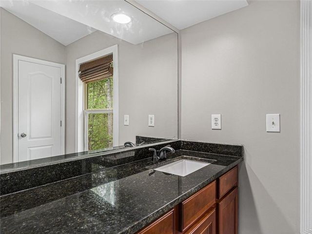 5692 Baffin, Atlanta, GA 30349