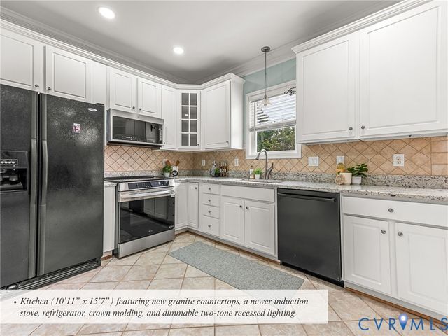 325 Sarazen Ln, Chester, VA 23836