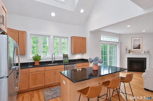 34 Copper Square Drive 34, Bethel, CT 06801