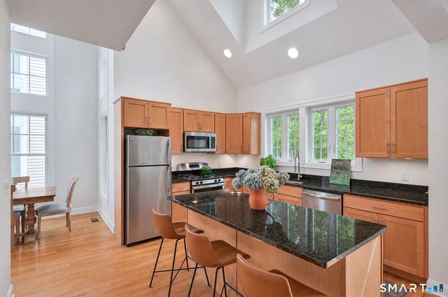 34 Copper Square Drive 34, Bethel, CT 06801