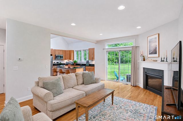 34 Copper Square Drive 34, Bethel, CT 06801