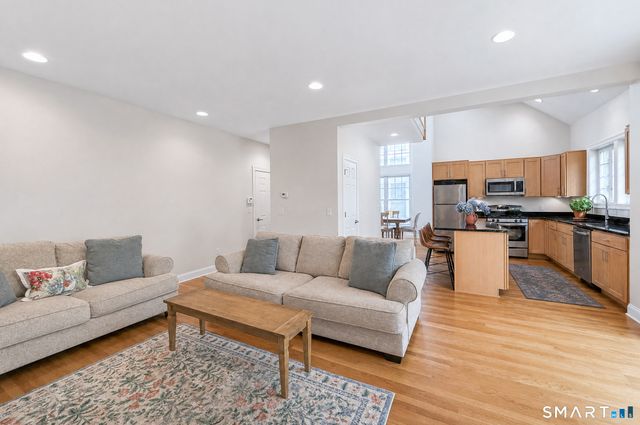 34 Copper Square Drive 34, Bethel, CT 06801