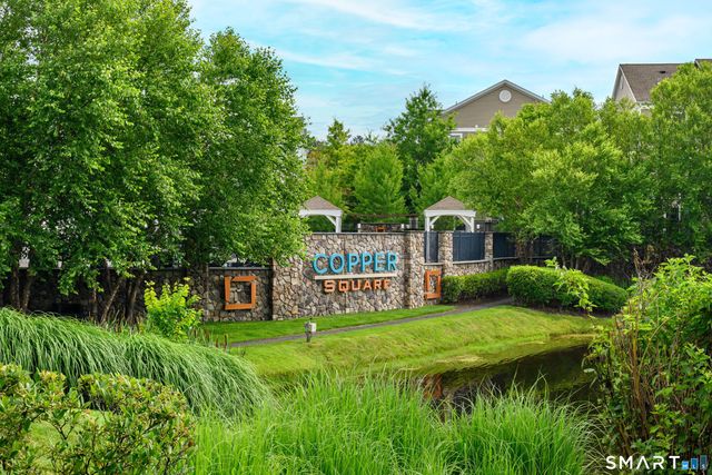 34 Copper Square Drive 34, Bethel, CT 06801