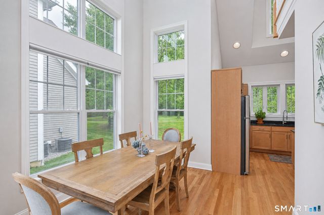 34 Copper Square Drive 34, Bethel, CT 06801