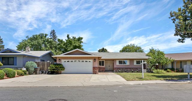 8348 Edgefield Way, Stockton, CA 95209