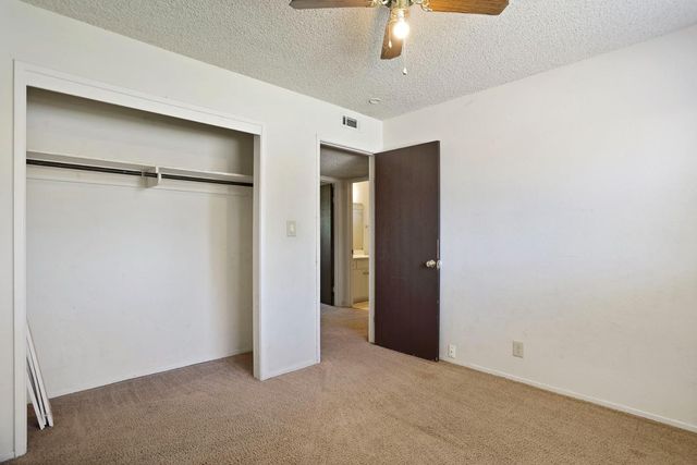 8348 Edgefield Way, Stockton, CA 95209