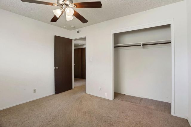 8348 Edgefield Way, Stockton, CA 95209