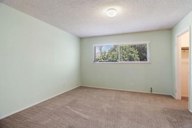 8348 Edgefield Way, Stockton, CA 95209