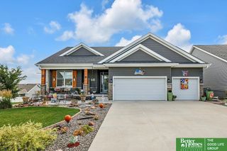 8002 Kilpatrick Parkway, Bennington, NE 68007