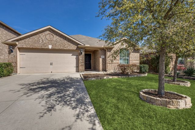 225 Soap Tree Drive, Princeton, TX 75407