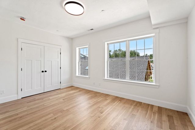 67 Groton Road, Nashua, NH 03062