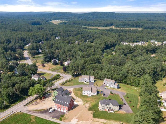 67 Groton Road, Nashua, NH 03062