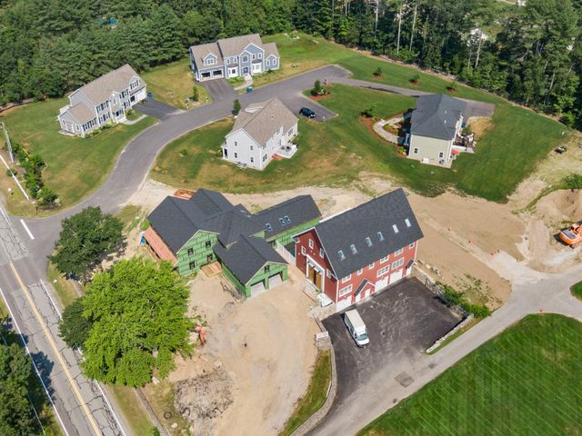 67 Groton Road, Nashua, NH 03062