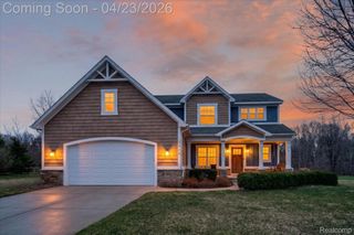 1215 Riverside Street, Milford Village, MI 48381