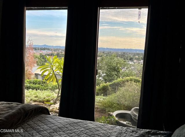 15652 Hillview Lane 17, Granada Hills, CA 91344