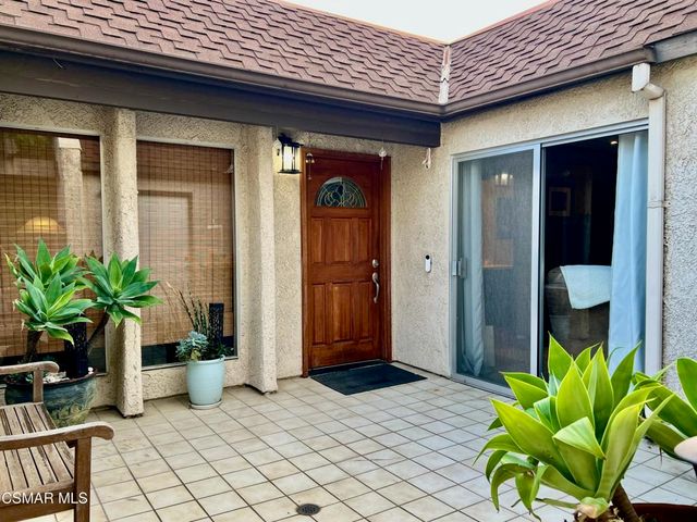 15652 Hillview Lane 17, Granada Hills, CA 91344