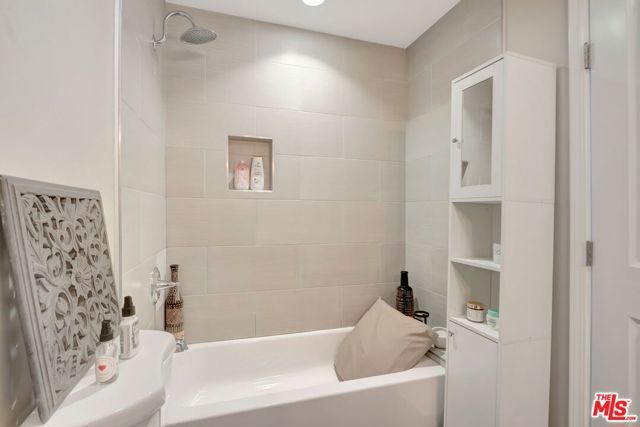 4952 Placidia Avenue, Toluca Lake (los Angeles), CA 91601