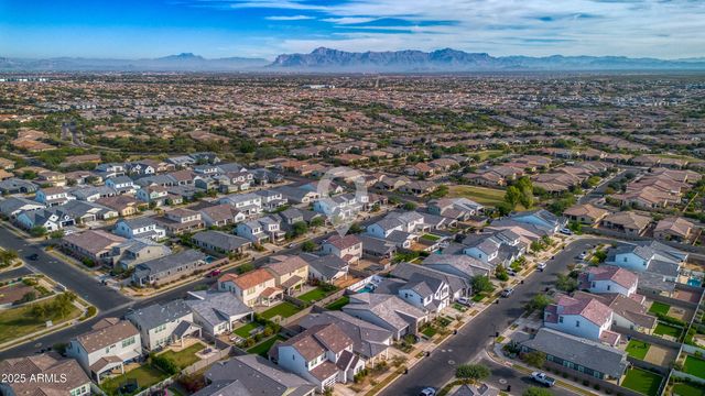 10147 E THUNDERBOLT Avenue, Mesa, AZ 85212