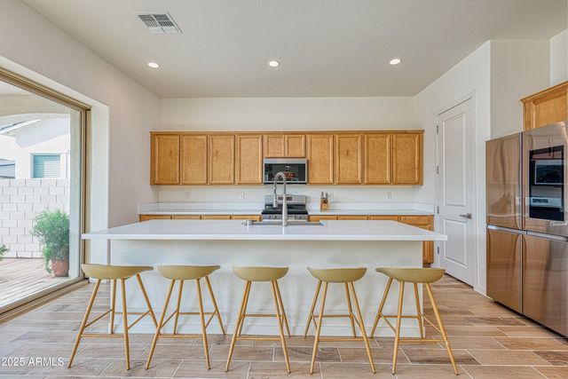 10147 E THUNDERBOLT Avenue, Mesa, AZ 85212