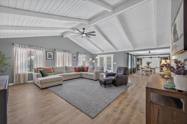 16935 Karen Road, Madera, CA 93636