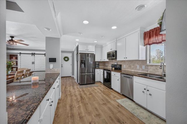 16935 Karen Road, Madera, CA 93636