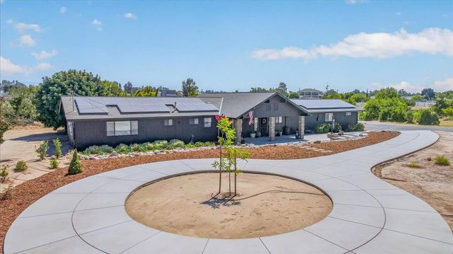 16935 Karen Road, Madera, CA 93636